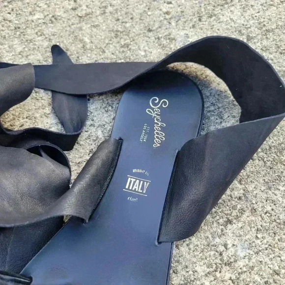 Seychelles Cruisin Sandals Ankle Wrap Flat Black Suede Sz 39 8.5 Made in Italy - Picture 4 of 6